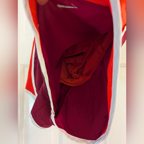 Nike Athletic Dry Fit Shorts - Great For Running, Training, Gym, Sports, Etc - Picture 4 of 6